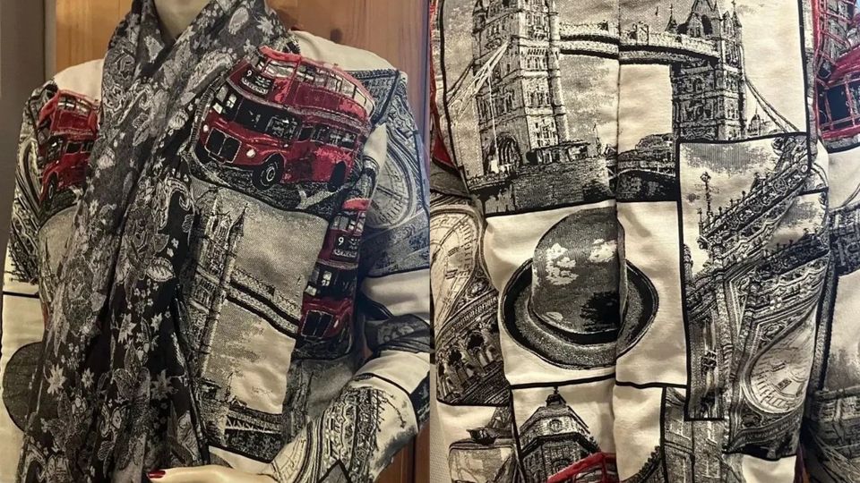 Mit Schirm, Charme und viel Fingerspitzengefühl: Die Lieblingsjacke im royalen Design ist handgenäht.